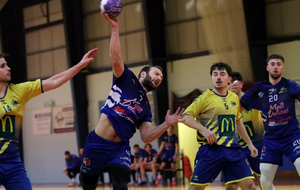 Saint-Maurice-L'Exil vs SM1